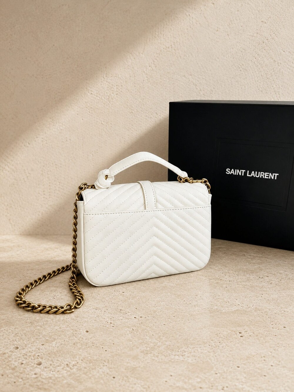 Yves Saint Laurent Medium Crema Handbag with Chevron Calfskin and Gold Chain - Picture 5 of 6